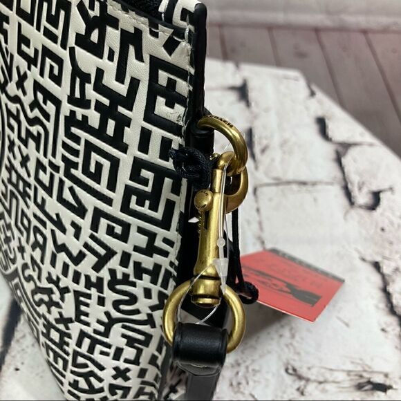 Disney Mickey Mouse X Keith Haring Academy Pouch Limited edition NWT - Picture 9 of 10